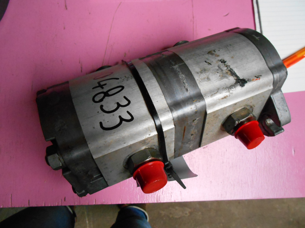 Zexel 4500224 - - Bomba de direção por Máquina de construção: foto 1 Zexel 4500224 - - Bomba de direção por Máquina de construção: foto 1