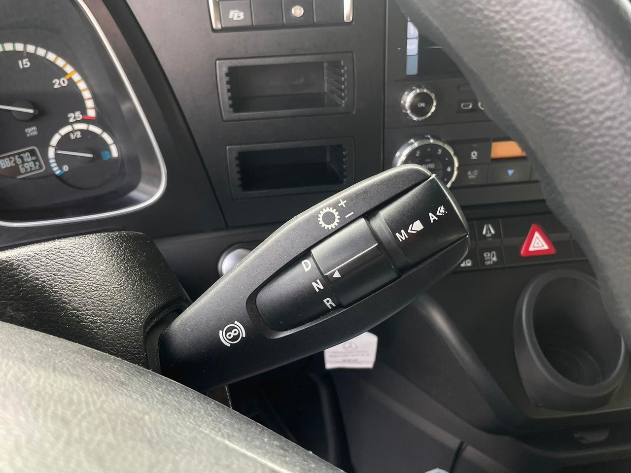 Camião de lona Mercedes-Benz Actros 2545: foto 9