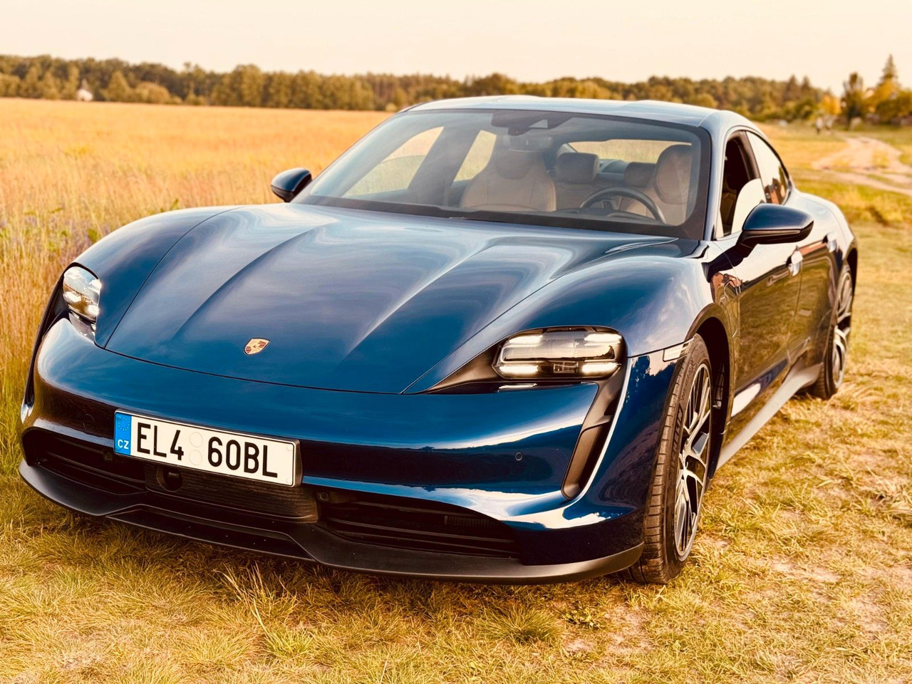 Porsche Taycan CR - Coupé: foto 2 Porsche Taycan CR - Coupé: foto 2