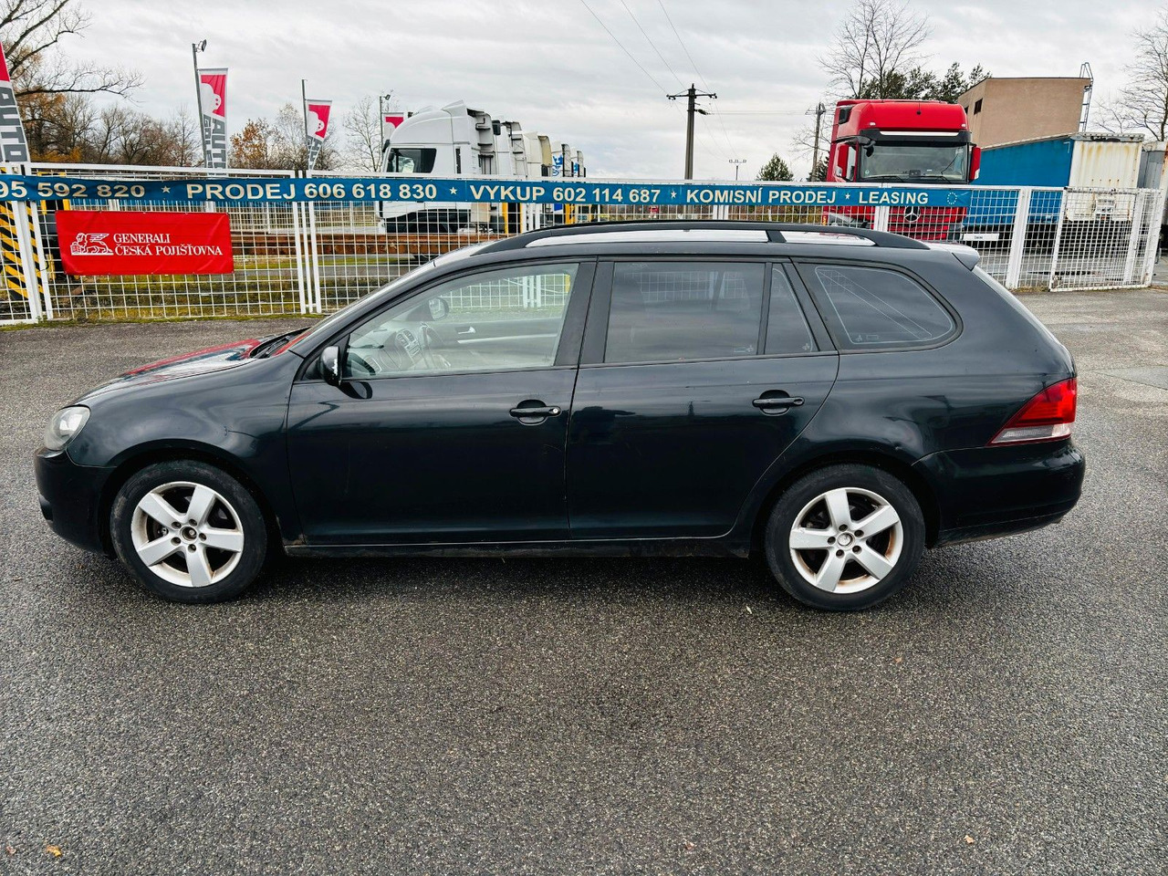 Automóvel Volkswagen Golf VI Variant Trendline: foto 6