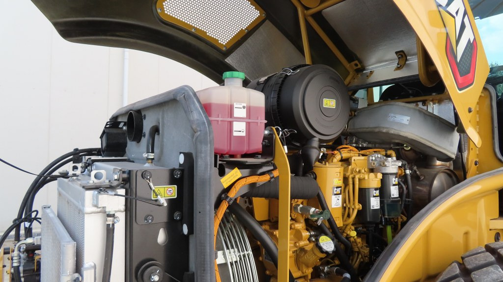 Compactador Caterpillar CS 56 B: foto 11
