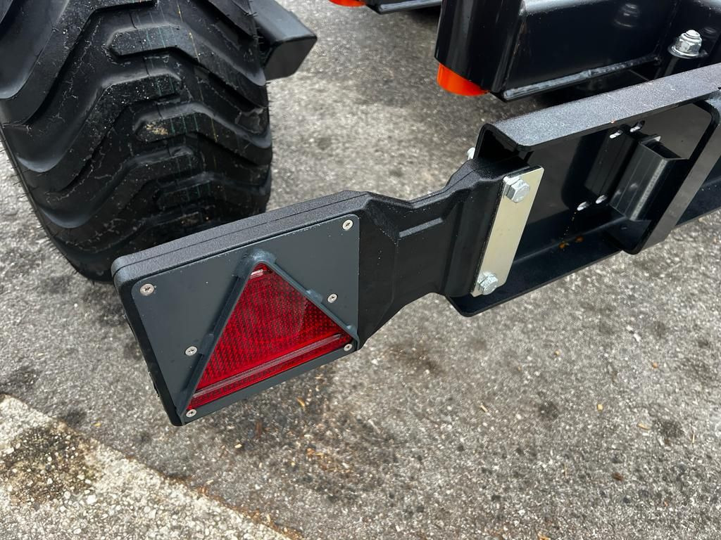 BMF BMF 7T1 mit BMF 540 Kran - Reboque florestal: foto 5 BMF BMF 7T1 mit BMF 540 Kran - Reboque florestal: foto 5