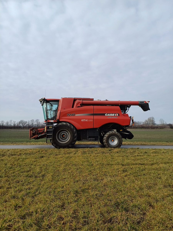 Case IH Axial-Flow 7240 - Ceifeira debulhadora: foto 2 Case IH Axial-Flow 7240 - Ceifeira debulhadora: foto 2