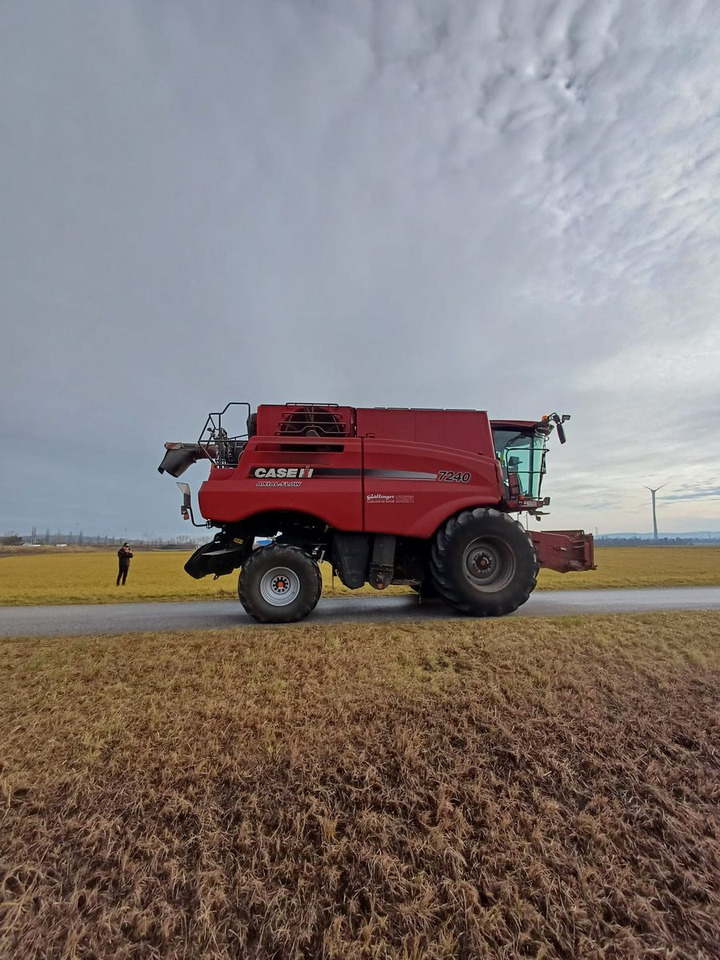 Case IH Axial-Flow 7240 - Ceifeira debulhadora: foto 3 Case IH Axial-Flow 7240 - Ceifeira debulhadora: foto 3