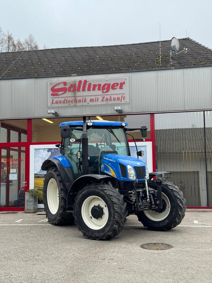 New Holland T6040 Elite - Trator: foto 1 New Holland T6040 Elite - Trator: foto 1