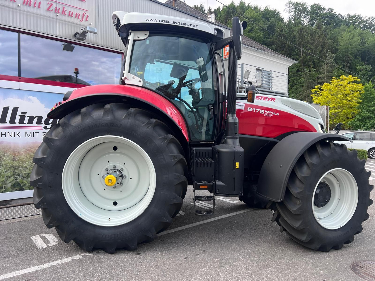 Steyr 6175 Impuls CVT - Trator: foto 3 Steyr 6175 Impuls CVT - Trator: foto 3