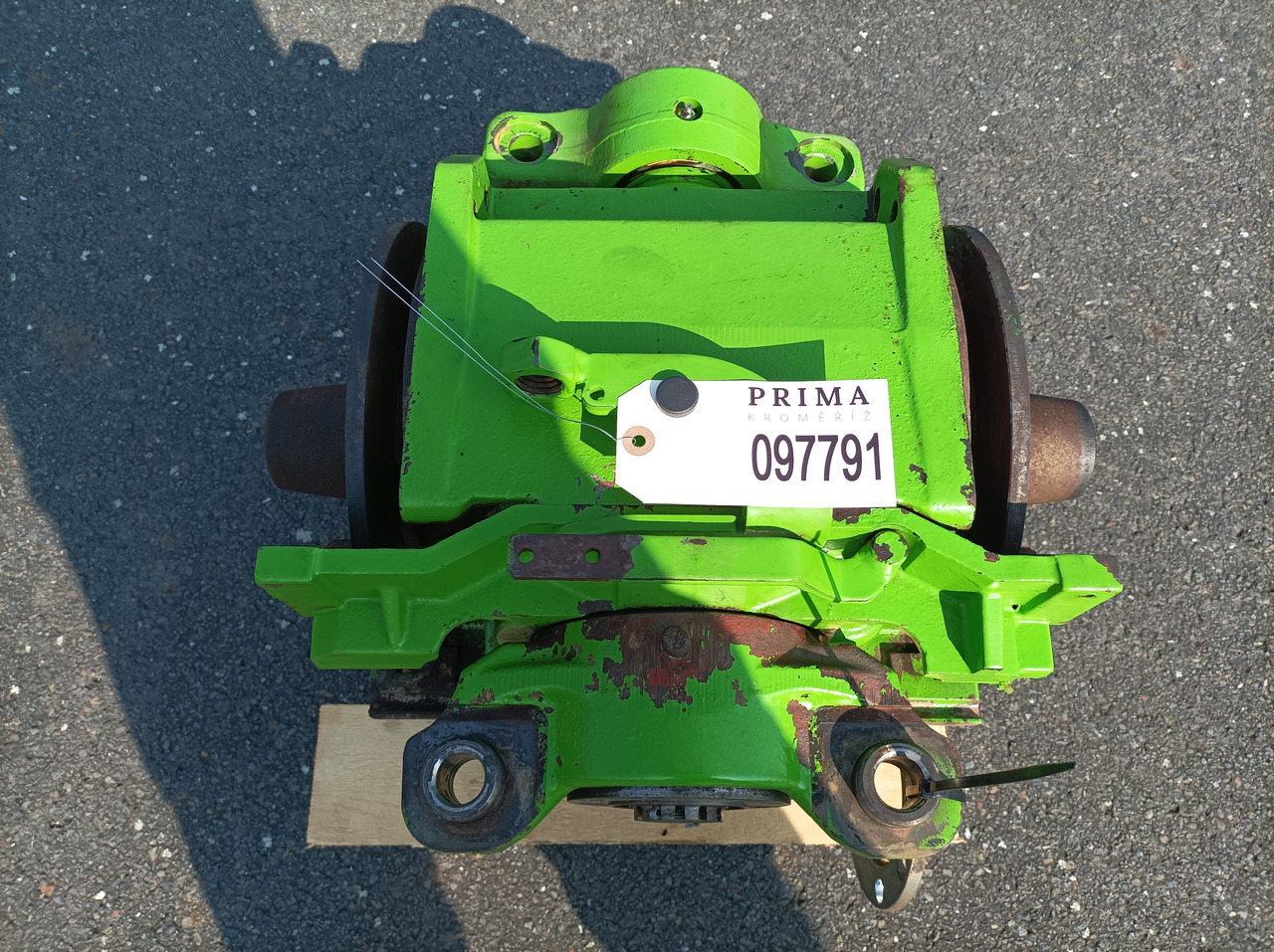 MERLO REAR DIFFERENTIAL 097791 TF 35.7 - Eixo traseiro por Empilhador telescópico: foto 1 MERLO REAR DIFFERENTIAL 097791 TF 35.7 - Eixo traseiro por Empilhador telescópico: foto 1
