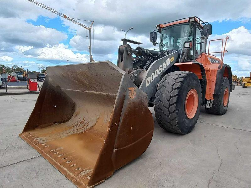 Doosan 450 - Pá carregadora de rodas: foto 4 Doosan 450 - Pá carregadora de rodas: foto 4