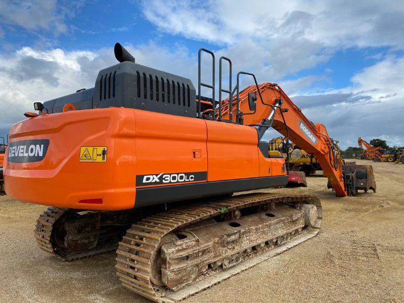 Doosan DX300LC - Escavadora de rastos: foto 3 Doosan DX300LC - Escavadora de rastos: foto 3