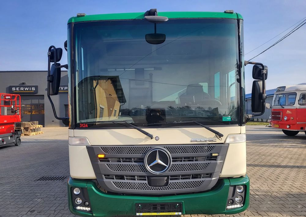 Mercedes-Benz Mercedes-Benz Econic 2630 - Caminhão de lixo: foto 3 Mercedes-Benz Mercedes-Benz Econic 2630 - Caminhão de lixo: foto 3