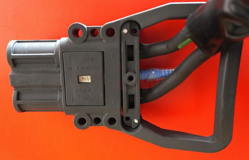 GRUMA 24 Volt 4 PzS 500 Ah - Bateria automotiva: foto 4 GRUMA 24 Volt 4 PzS 500 Ah - Bateria automotiva: foto 4