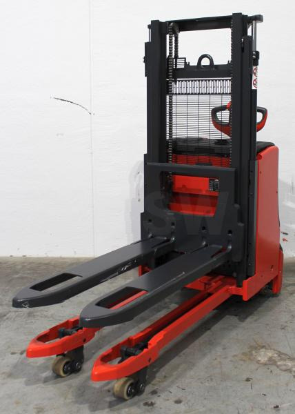 Linde D 08 1160-01 - Stacker: foto 2 Linde D 08 1160-01 - Stacker: foto 2