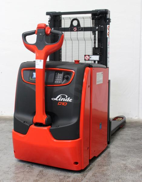 Linde D 10 1163 - Stacker: foto 1 Linde D 10 1163 - Stacker: foto 1