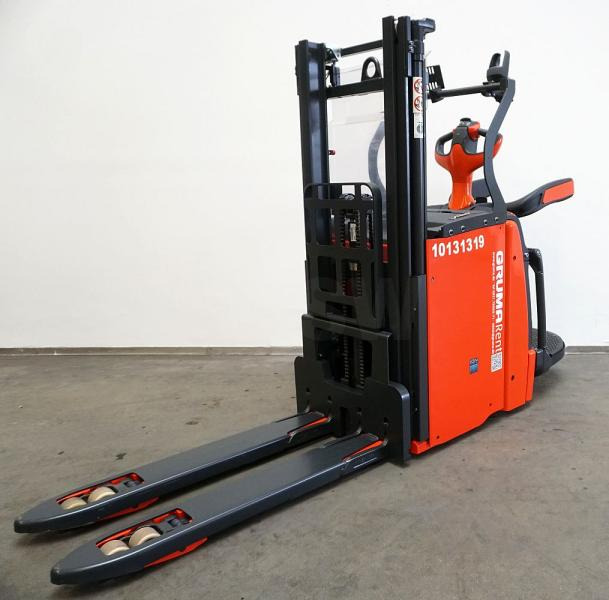 Linde D 10 AP ION 1163 - Stacker: foto 5 Linde D 10 AP ION 1163 - Stacker: foto 5