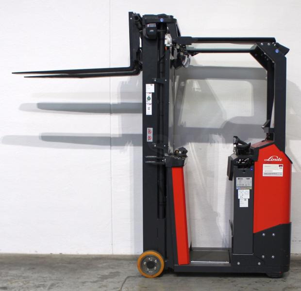 Linde E 10 8917 - Empilhadeira elétrica: foto 3 Linde E 10 8917 - Empilhadeira elétrica: foto 3