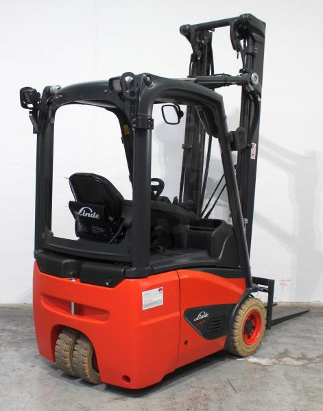Linde E 12 EVO 386-02 - Empilhadeira elétrica: foto 3 Linde E 12 EVO 386-02 - Empilhadeira elétrica: foto 3