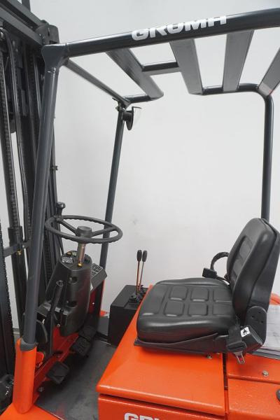 Linde E 12 Z 324 - Empilhadeira elétrica: foto 3 Linde E 12 Z 324 - Empilhadeira elétrica: foto 3