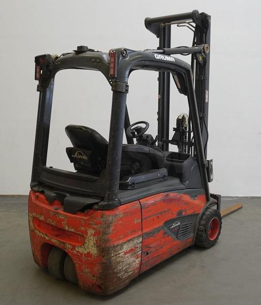 Linde E 18 EVO 386-02 - Empilhadeira elétrica: foto 2 Linde E 18 EVO 386-02 - Empilhadeira elétrica: foto 2