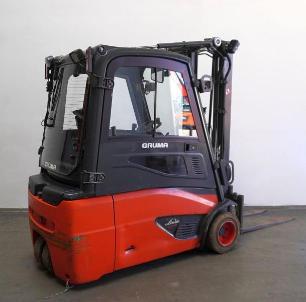 Linde E 18 L EVO 386-02 - Empilhadeira elétrica: foto 2 Linde E 18 L EVO 386-02 - Empilhadeira elétrica: foto 2