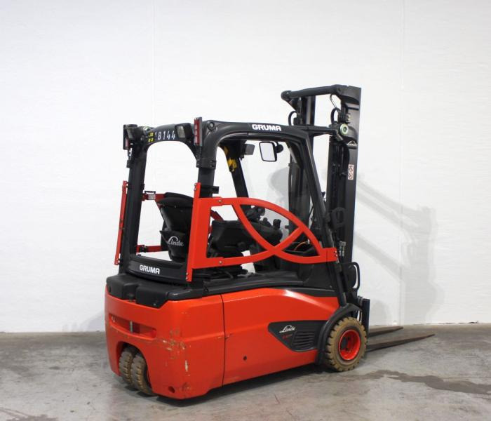 Linde E 18 L EVO 386-02 - Empilhadeira elétrica: foto 3 Linde E 18 L EVO 386-02 - Empilhadeira elétrica: foto 3