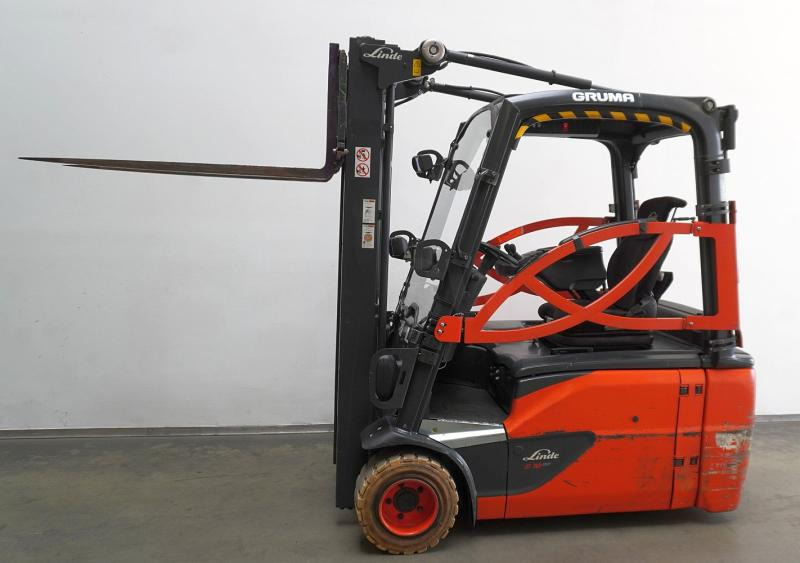Linde E 18 L EVO 386-02 - Empilhadeira elétrica: foto 3 Linde E 18 L EVO 386-02 - Empilhadeira elétrica: foto 3