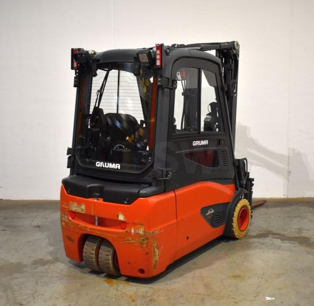 Linde E 18 L EVO 386-02 - Empilhadeira elétrica: foto 3 Linde E 18 L EVO 386-02 - Empilhadeira elétrica: foto 3