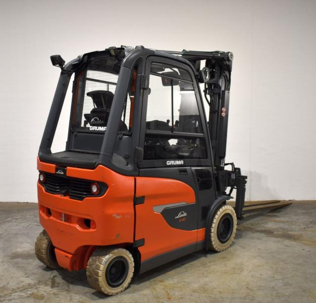 Linde E 30/600 H 1252-01 - Empilhadeira elétrica: foto 2 Linde E 30/600 H 1252-01 - Empilhadeira elétrica: foto 2