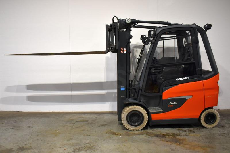 Linde E 30/600 H 1252-01 - Empilhadeira elétrica: foto 4 Linde E 30/600 H 1252-01 - Empilhadeira elétrica: foto 4