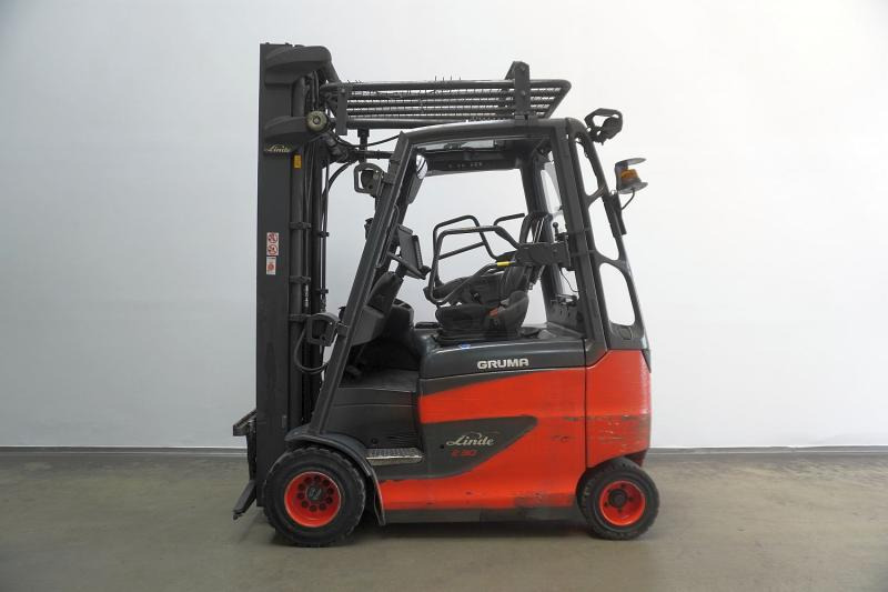 Linde E 30/600 H 387 - Empilhadeira elétrica: foto 4 Linde E 30/600 H 387 - Empilhadeira elétrica: foto 4