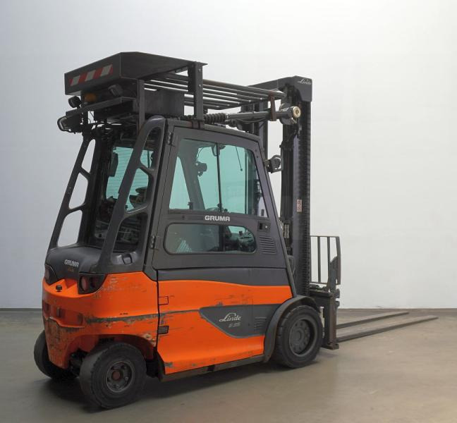 Linde E 35/600 H 388 - Empilhadeira elétrica: foto 2 Linde E 35/600 H 388 - Empilhadeira elétrica: foto 2