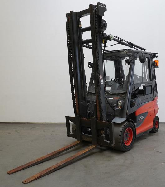 Linde E 35/600 H 388 - Empilhadeira elétrica: foto 1 Linde E 35/600 H 388 - Empilhadeira elétrica: foto 1