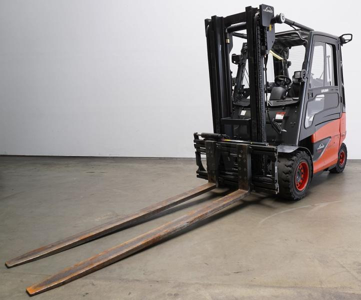 Linde E 40/600 H 388 - Empilhadeira elétrica: foto 1 Linde E 40/600 H 388 - Empilhadeira elétrica: foto 1
