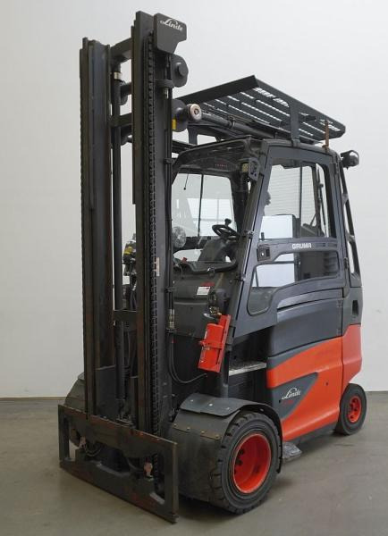 Linde E 40/600 H 388 - Empilhadeira elétrica: foto 1 Linde E 40/600 H 388 - Empilhadeira elétrica: foto 1