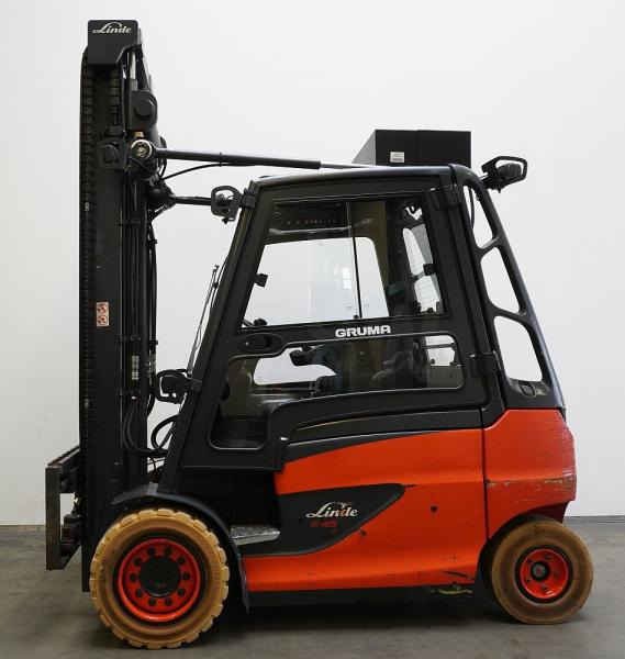 Linde E 45/600 H 388 - Empilhadeira elétrica: foto 4 Linde E 45/600 H 388 - Empilhadeira elétrica: foto 4
