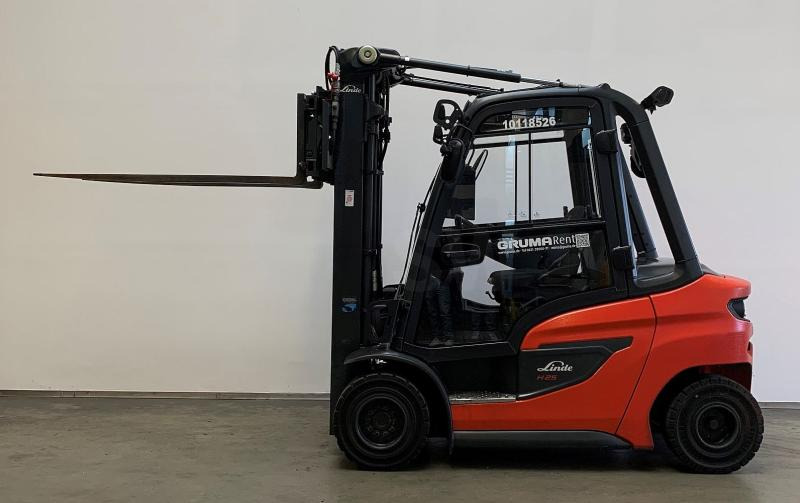 Linde H 25 D 1202 - Empilhadeira a diesel: foto 4 Linde H 25 D 1202 - Empilhadeira a diesel: foto 4