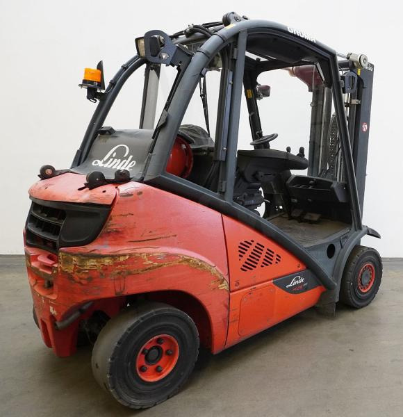 Linde H 25 T EVO 392-02 - Empilhadeira a gás: foto 2 Linde H 25 T EVO 392-02 - Empilhadeira a gás: foto 2