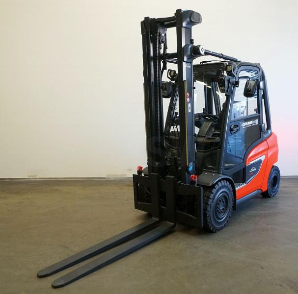 Linde H 35 D 1202 - Empilhadeira a diesel: foto 1 Linde H 35 D 1202 - Empilhadeira a diesel: foto 1
