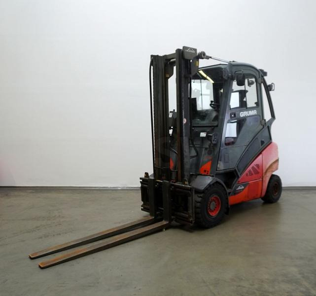Linde H 35 T EVO 393-02 - Empilhadeira a gás: foto 1 Linde H 35 T EVO 393-02 - Empilhadeira a gás: foto 1