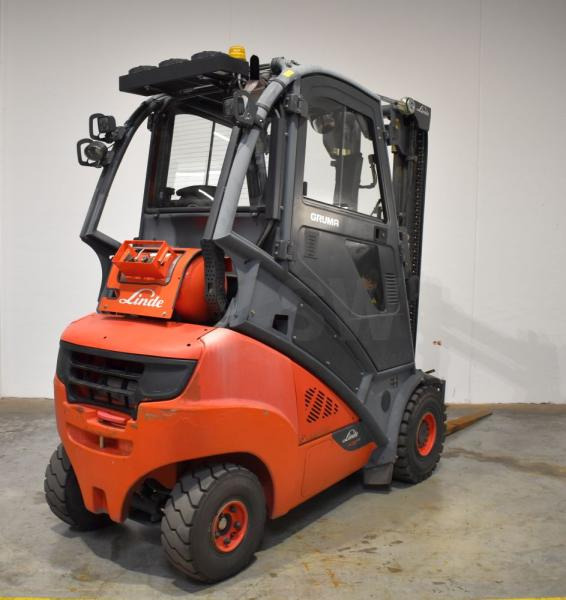 Linde H 35 T EVO 393-02 - Empilhadeira a gás: foto 2 Linde H 35 T EVO 393-02 - Empilhadeira a gás: foto 2