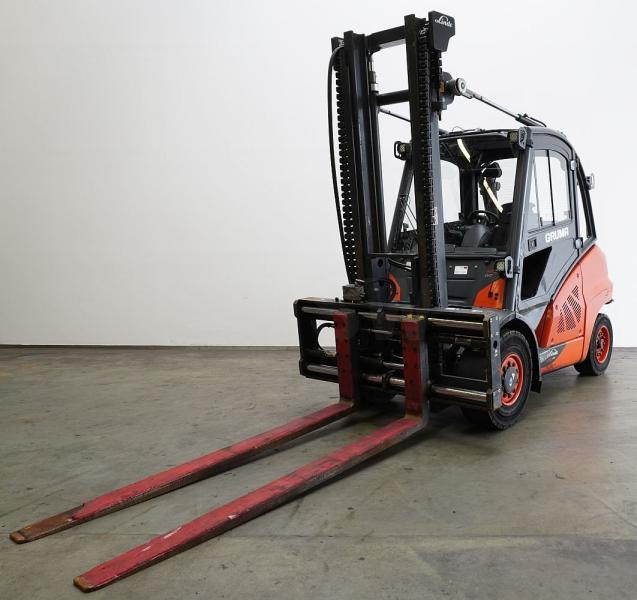Linde H 50 D/600 EVO 394-02 - Empilhadeira a diesel: foto 1 Linde H 50 D/600 EVO 394-02 - Empilhadeira a diesel: foto 1
