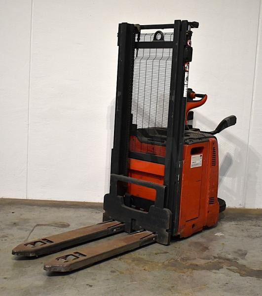 Linde L 12 L AP 133 - Stacker: foto 2 Linde L 12 L AP 133 - Stacker: foto 2