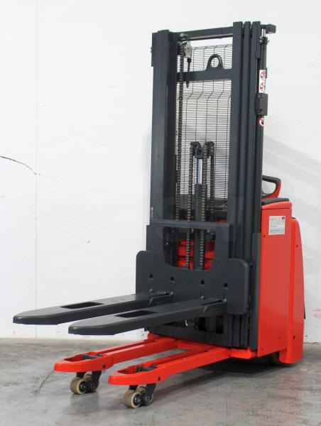 Linde L 16 i 1173 - Stacker: foto 2 Linde L 16 i 1173 - Stacker: foto 2