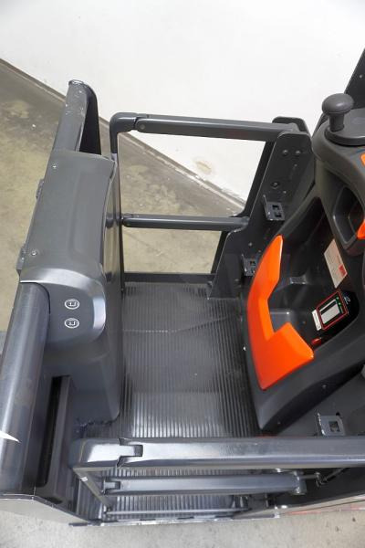 Linde V 10-02 5212-02 - Order-picker: foto 3 Linde V 10-02 5212-02 - Order-picker: foto 3