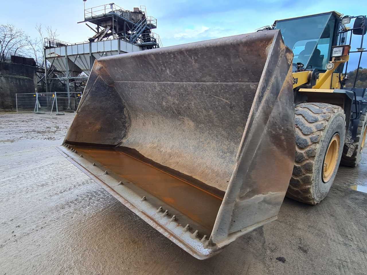 KOMATSU WA380.6 - Pá carregadora de rodas: foto 5 KOMATSU WA380.6 - Pá carregadora de rodas: foto 5