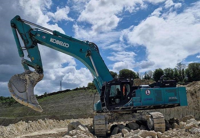 Kobelco SK850LC10 - Escavadeira: foto 1 Kobelco SK850LC10 - Escavadeira: foto 1