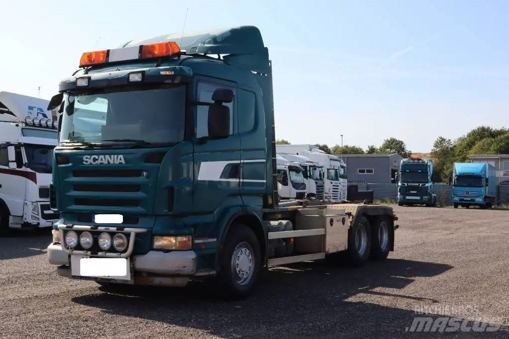 Scania R420LB6X2HHZ Serie 7089 - Camião polibenne: foto 2 Scania R420LB6X2HHZ Serie 7089 - Camião polibenne: foto 2
