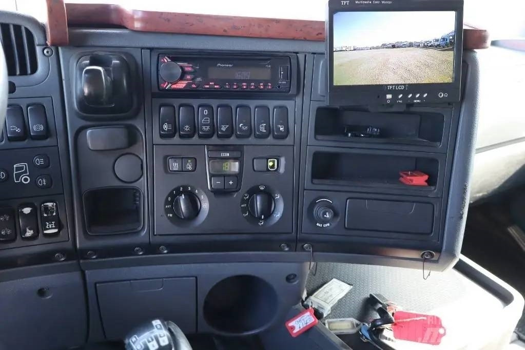Scania R420LB6X2HHZ Serie 7089 - Camião polibenne: foto 5 Scania R420LB6X2HHZ Serie 7089 - Camião polibenne: foto 5