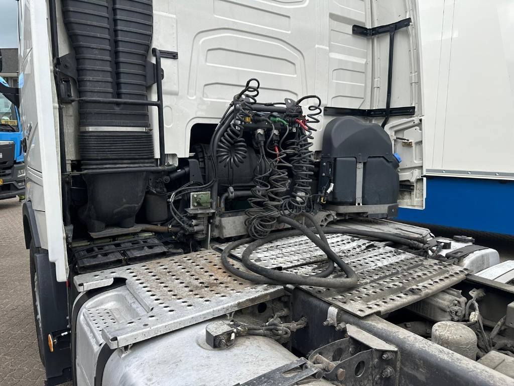 Tractor Volvo FH 62 TT serie nr 2251: foto 11