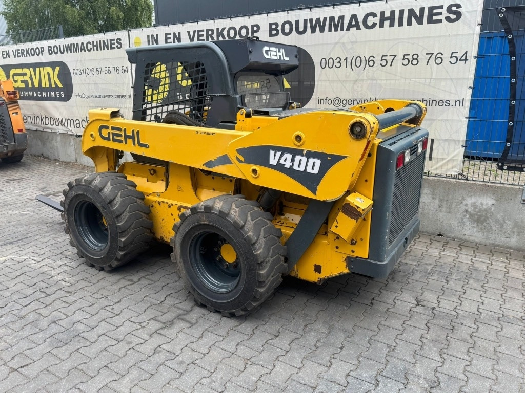 Gehl V 400 - Mini pá carregadora: foto 3 Gehl V 400 - Mini pá carregadora: foto 3