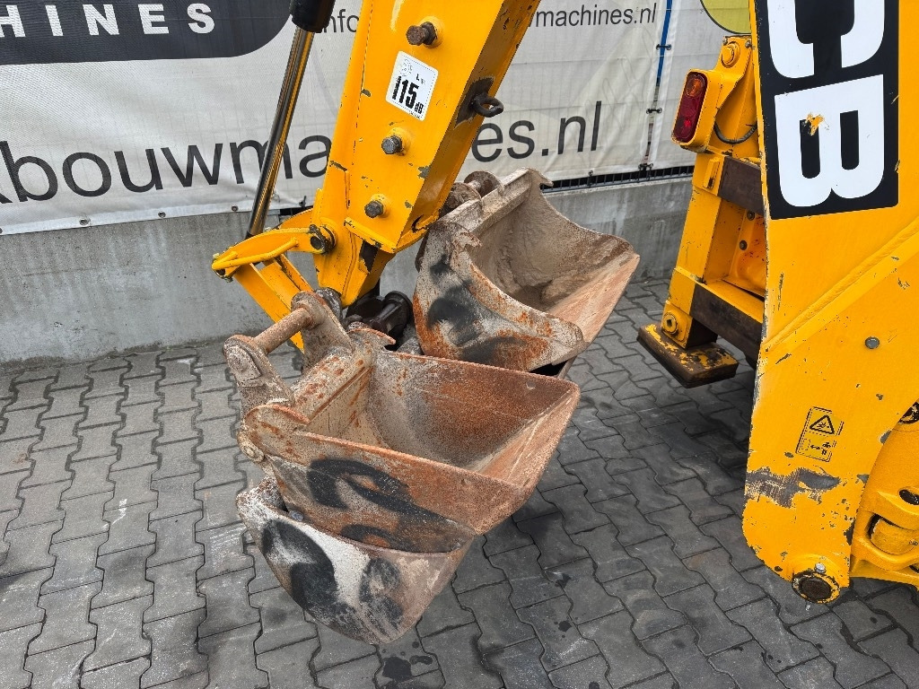 JCB 2 CX  - Retroescavadeira: foto 4 JCB 2 CX  - Retroescavadeira: foto 4